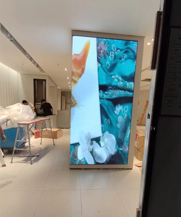 麻山商场门店转角LED显示屏